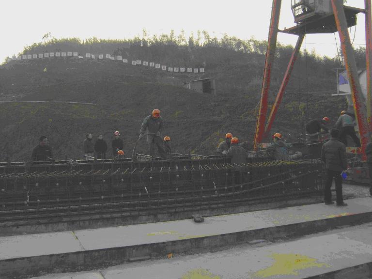 省路桥集团绩黄高速01标率先举行梁板预制施工