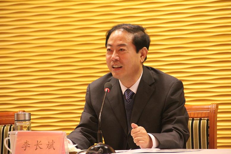 365英国上市举行党支部书记培训班