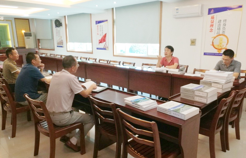 省公路局副局长孙东根检查广德S215项目施工标准化事情