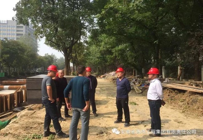 抢抓晴晴天气，，，路桥集团各项目大干快上