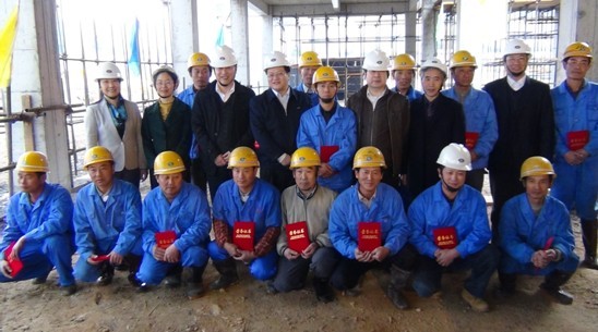 集团副总司理许克顺赴巴基斯坦项目调研指导事情