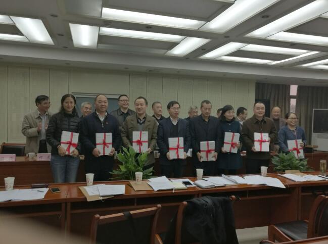 安徽路港在省高速公路建设标准化指南体例事情总结会上获表扬 