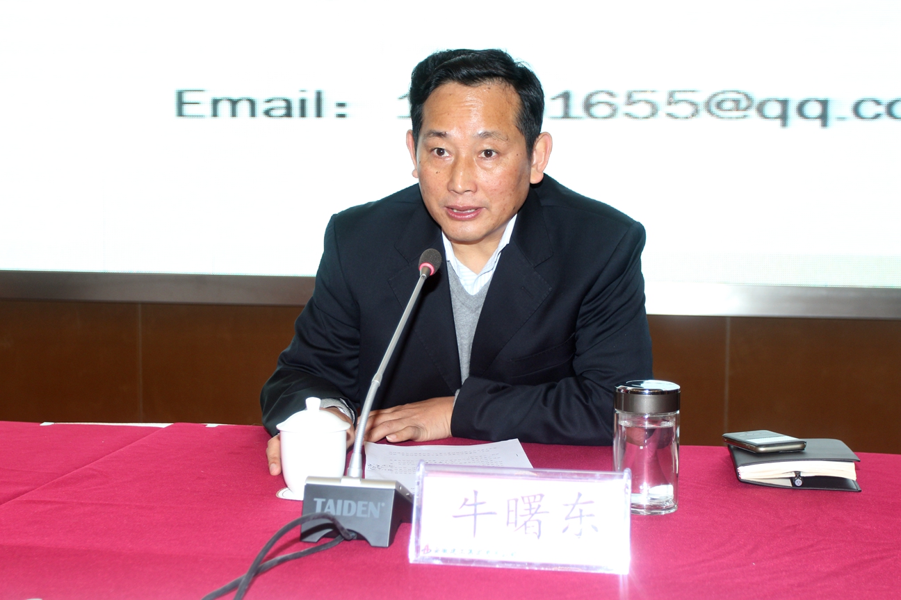 365英国上市举行中层治理职员培训班