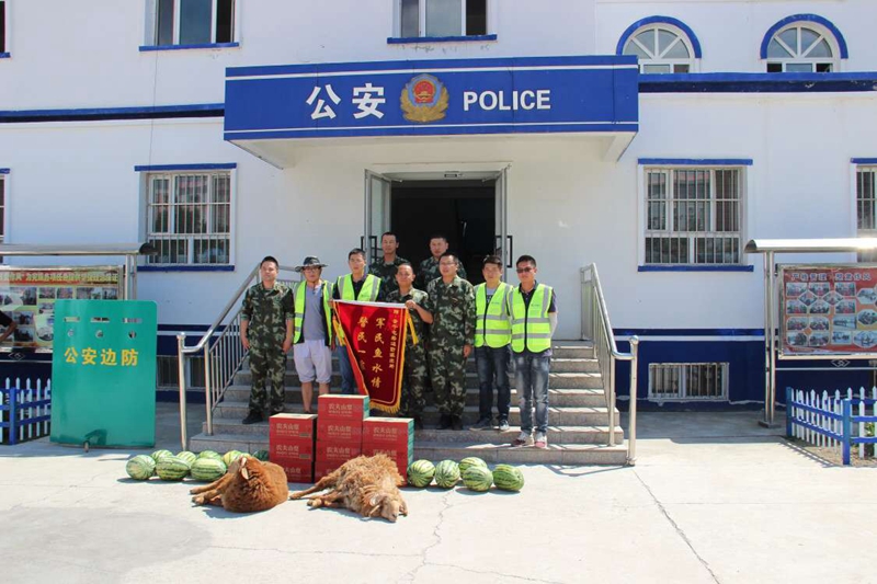 走访慰问边防官兵 共叙军民鱼水情深