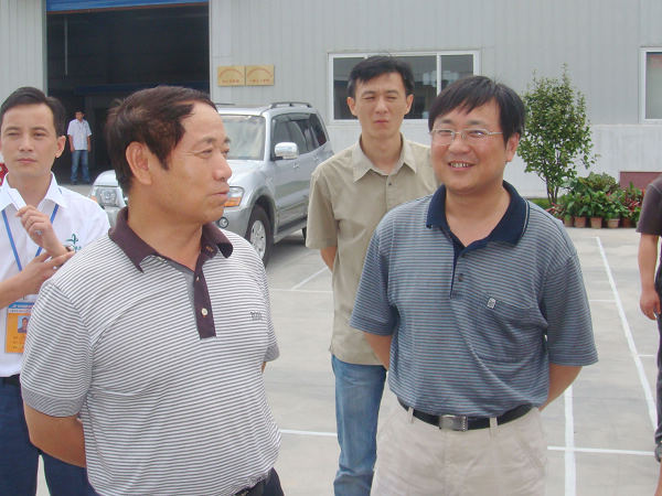 省高速公路总公司总司理王水视察省路桥集团黄祁05标项目事情 