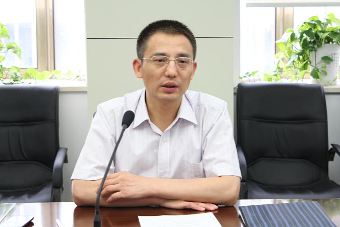 省国资委主题教育实践活动督导组到365英国上市集团检查指导事情