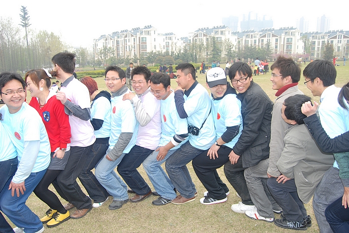 365英国上市团委举行第二届青年联谊会