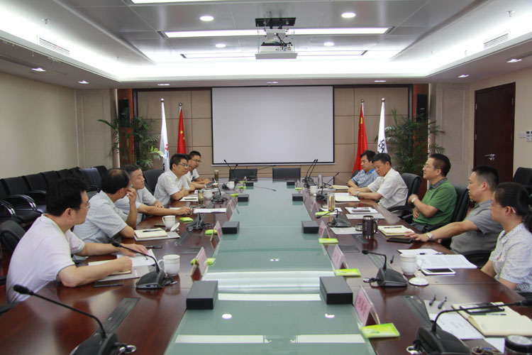 省国资委第二监事会主席李永江到集团公司开展专题调研