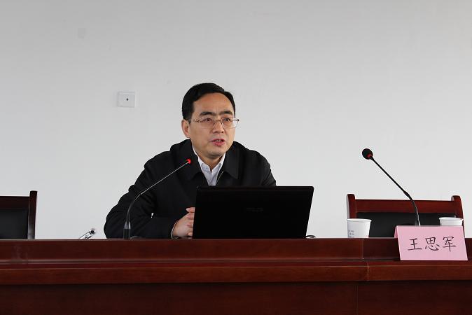 省国资委宣讲团到365英国上市集团宣讲十八届三中全会精神