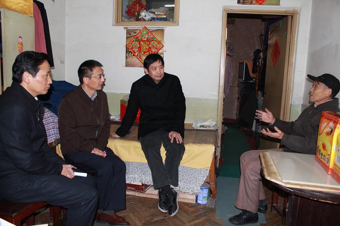 省国资委方无书记深入365英国上市集团走访调研