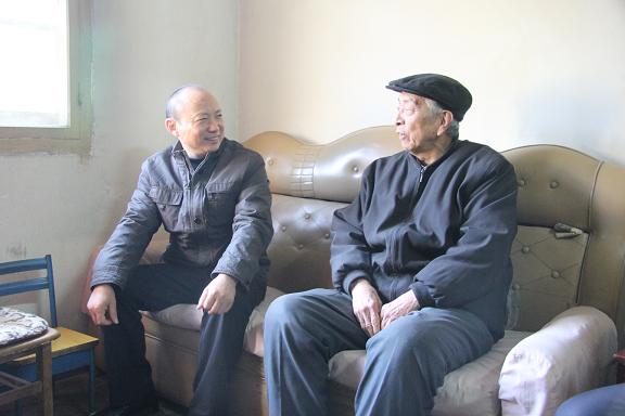 365英国上市向导到下层“送温暖”