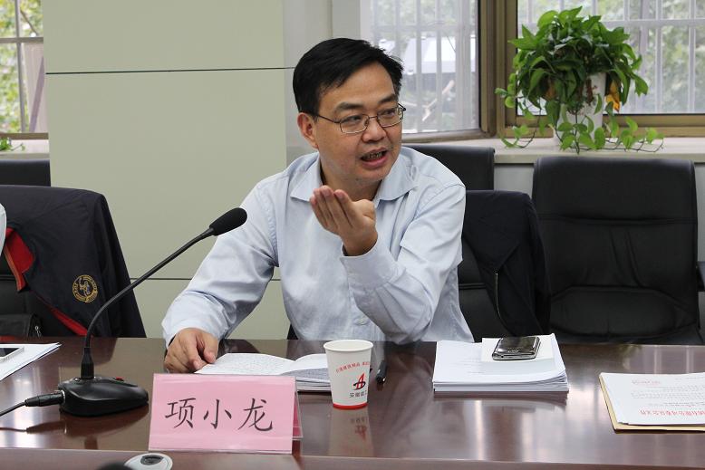 洞开心扉谈问题  积累生长正能量