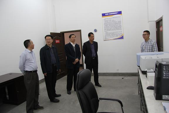 集团公司总司理刘家静一行莅临建科院调研指导事情