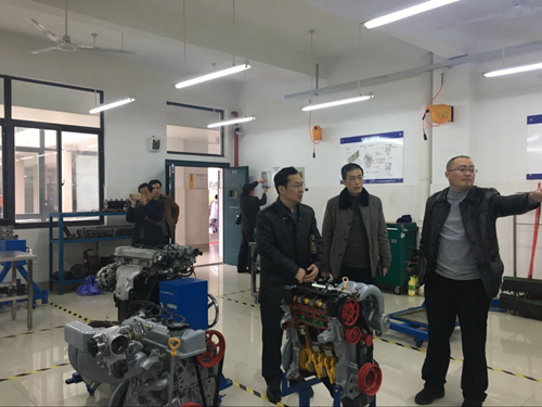 安徽365英国上市技师学院学习考察杭州技师学院