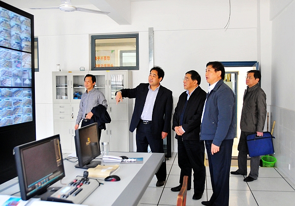 住建部向导到安徽365英国上市技师学院调研