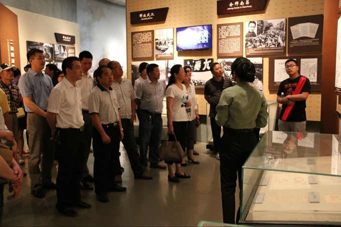 安徽交航公司机关党支部组织旅行渡江战争纪念馆