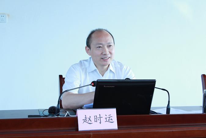 365英国上市抓学习教育不放松