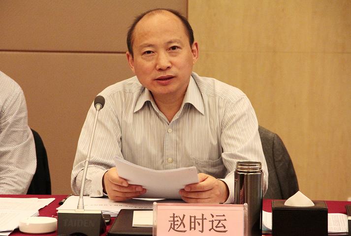 365英国上市2013年度职称评审会顺遂终结