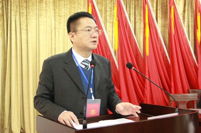 坚定信心 抢抓机缘 赢得未来
