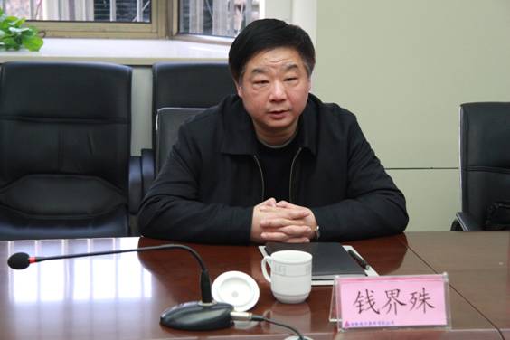 365英国上市副总司理许克顺会见淮北市副市长钱界殊一行
