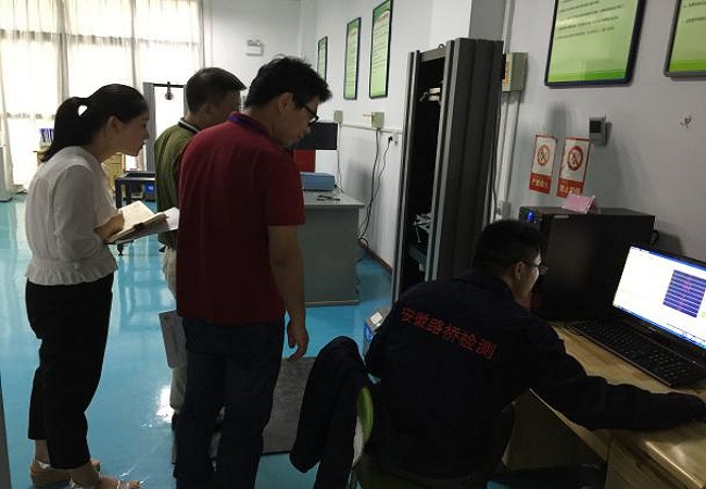 路桥集团检测公司顺遂通过计量认证参数扩项现场评审
