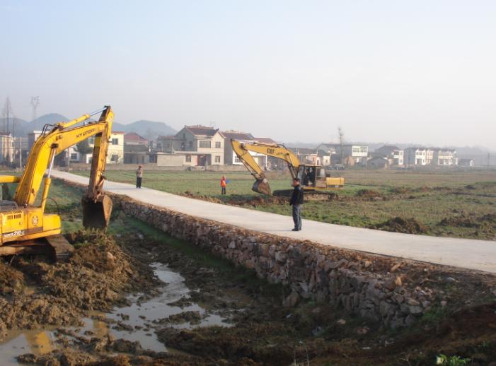 安徽路港承建的池州至青阳、九西岳快速通道改365英国上市程开工