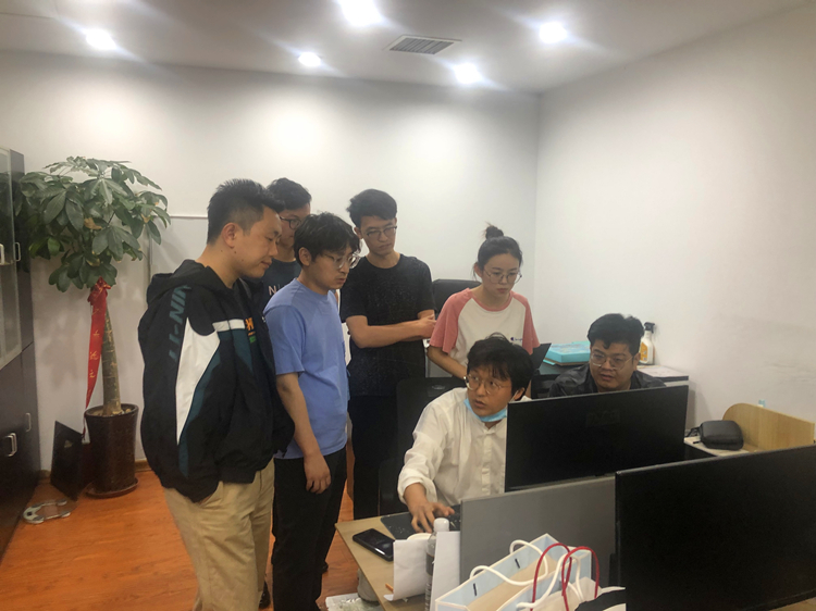 365英国上市(集团)有限公司-Official website