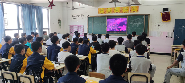 安徽365英国上市技师学院开展义士纪念日主题教育活动