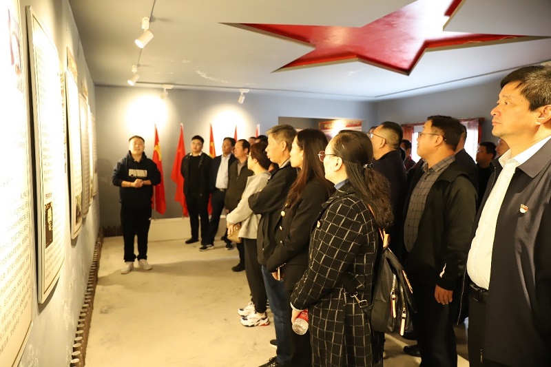 365英国上市(集团)有限公司-Official website