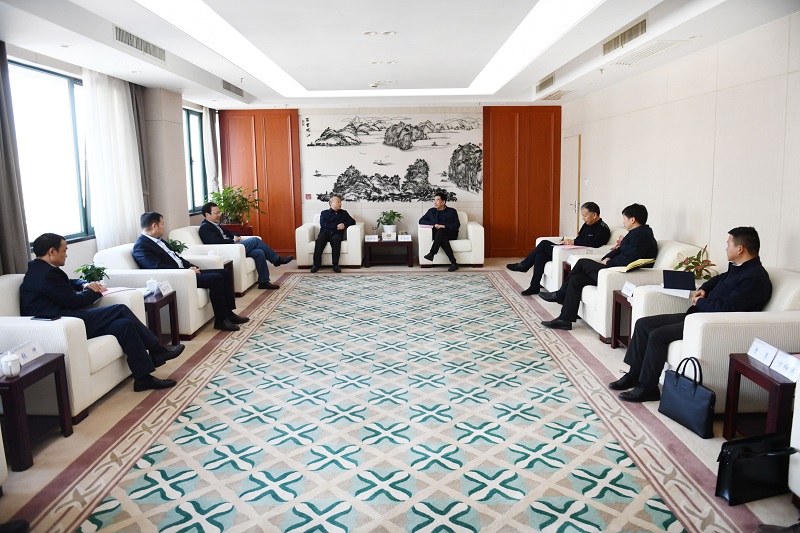赵时运带队赴省投资集团春联系谈战略相助事宜