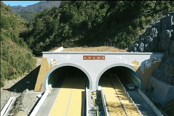 喜讯！安徽路港公司芜黄高速12标项目顺遂通车