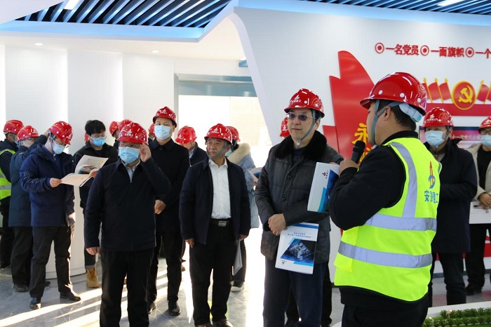 安徽省质量强县建设验收评审组到安建总承包阜南县中医院新区项目评审验收