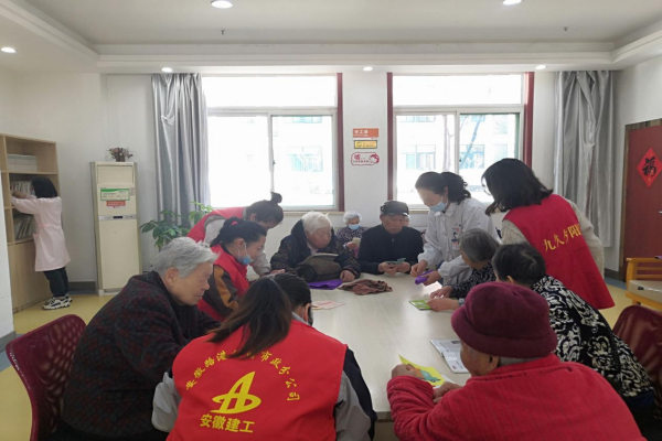 学雷锋之敬老篇 ——安徽路港公司市政分公司团支部开展敬老爱老自愿活动