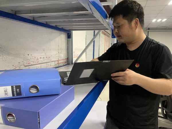 青春正好 | 安徽路港：我与团旗、团徽合个影