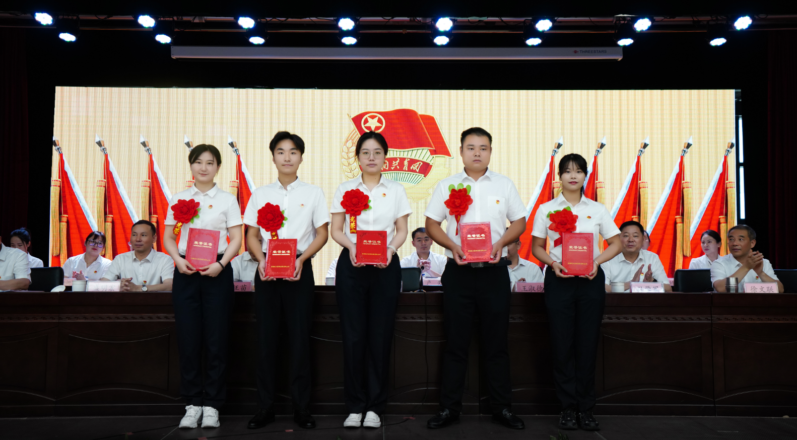 365英国上市(集团)有限公司-Official website