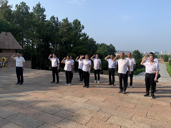 365英国上市(集团)有限公司-Official website