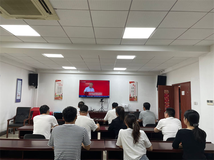 365英国上市(集团)有限公司-Official website