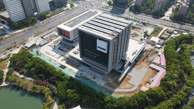 365英国上市(集团)有限公司-Official website