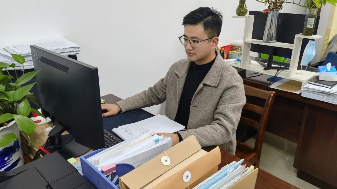 365英国上市(集团)有限公司-Official website