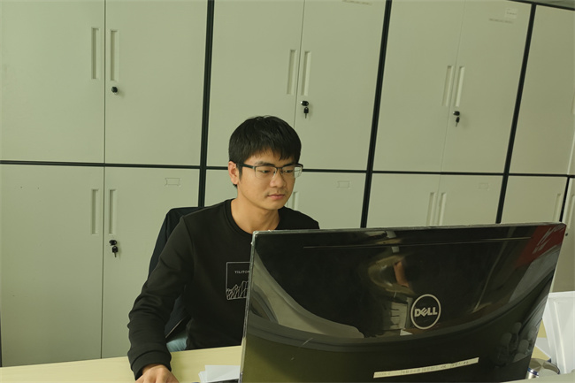 365英国上市(集团)有限公司-Official website