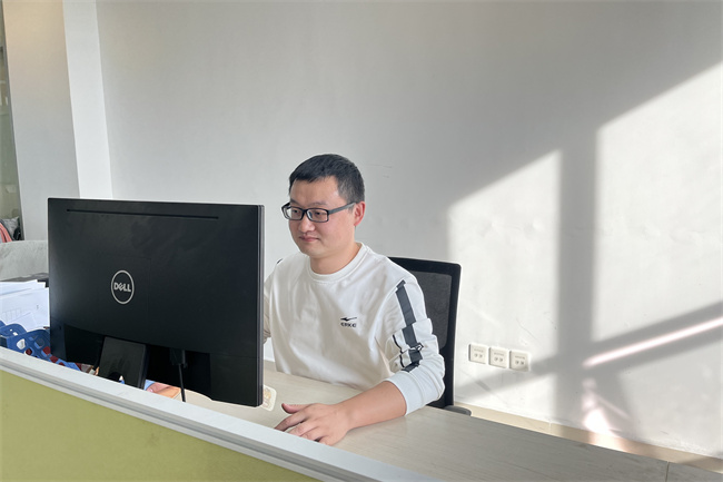 365英国上市(集团)有限公司-Official website