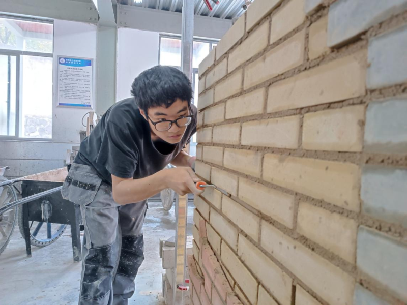 学思践悟二十大 技师学院在行动｜系列报道（七）——备战手艺大赛 提升专业水平 筑梦大国工匠
