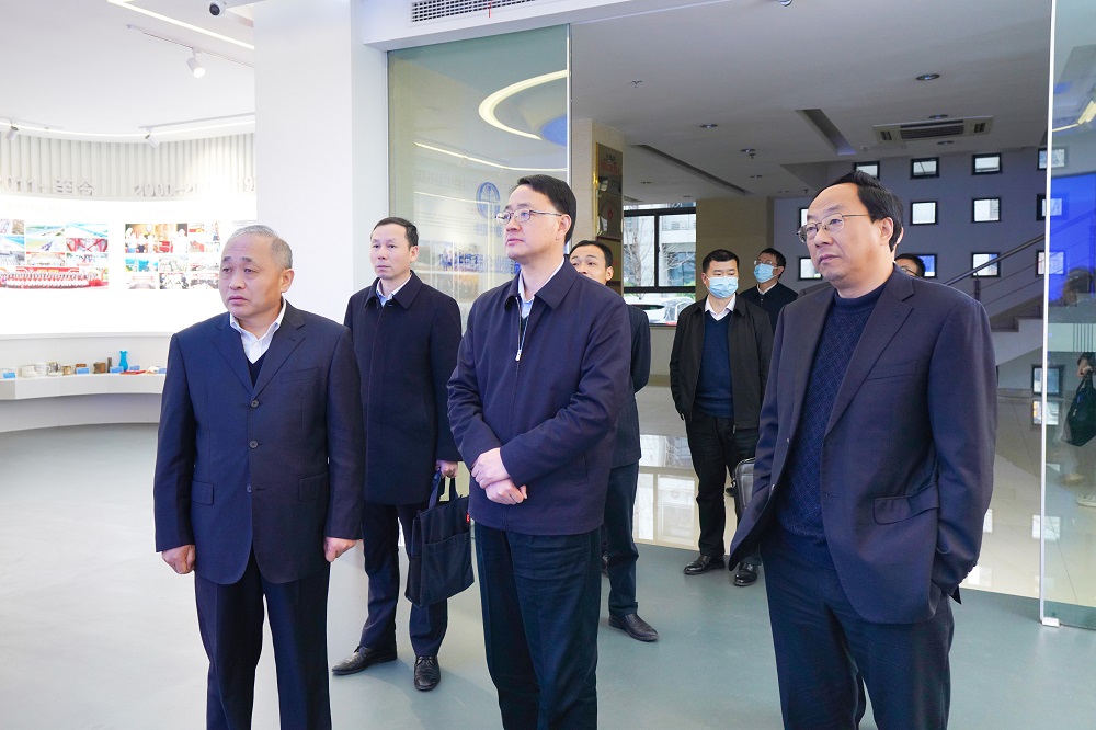 365英国上市(集团)有限公司-Official website