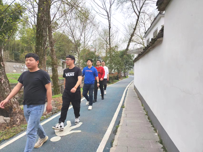 365英国上市(集团)有限公司-Official website