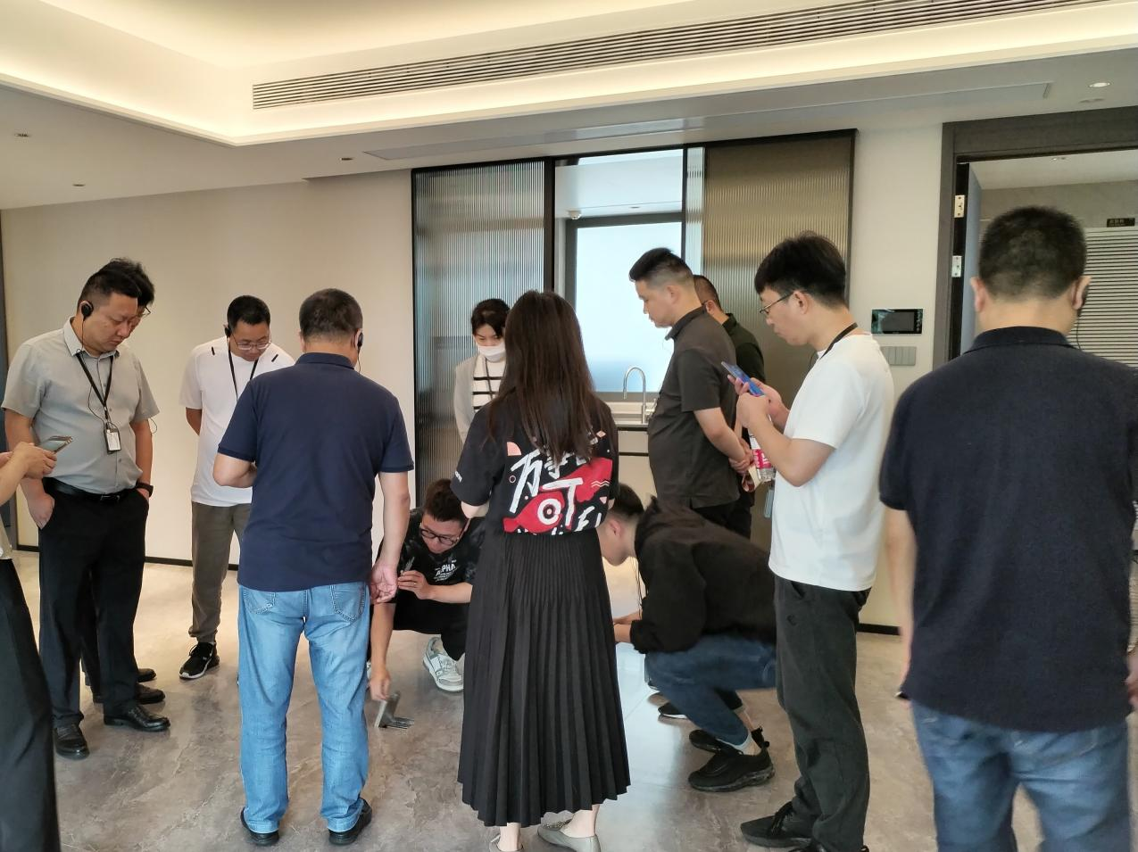 365英国上市(集团)有限公司-Official website