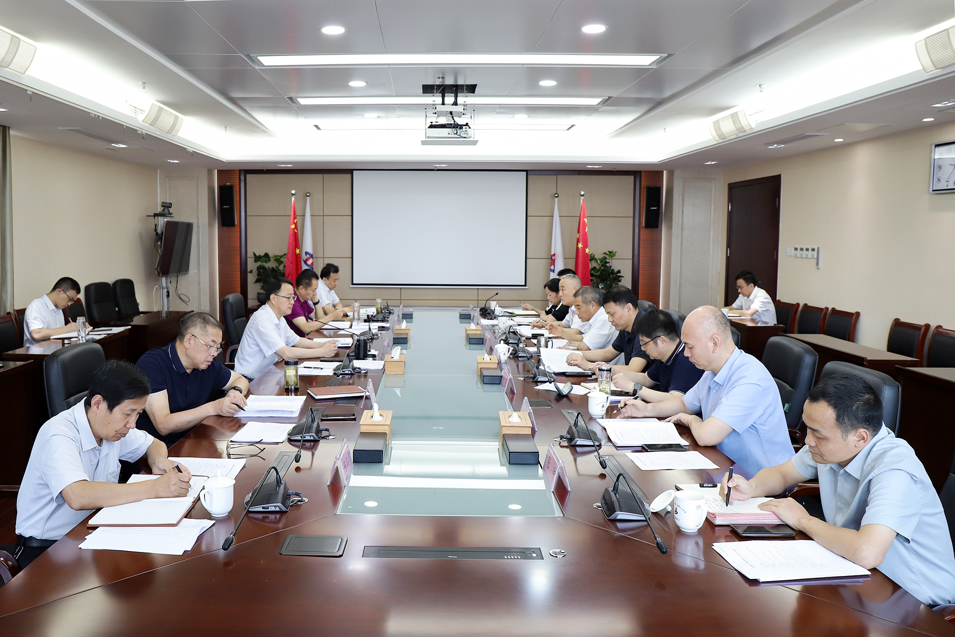 365英国上市(集团)有限公司-Official website
