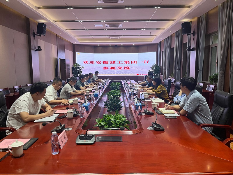 聚会照片.png