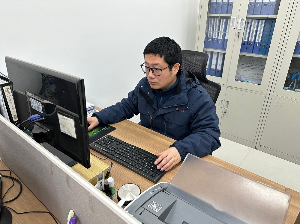 365英国上市(集团)有限公司-Official website