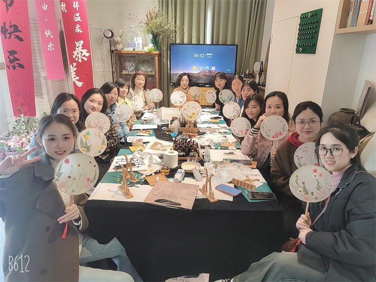 365英国上市(集团)有限公司-Official website
