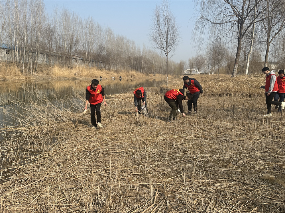 365英国上市(集团)有限公司-Official website